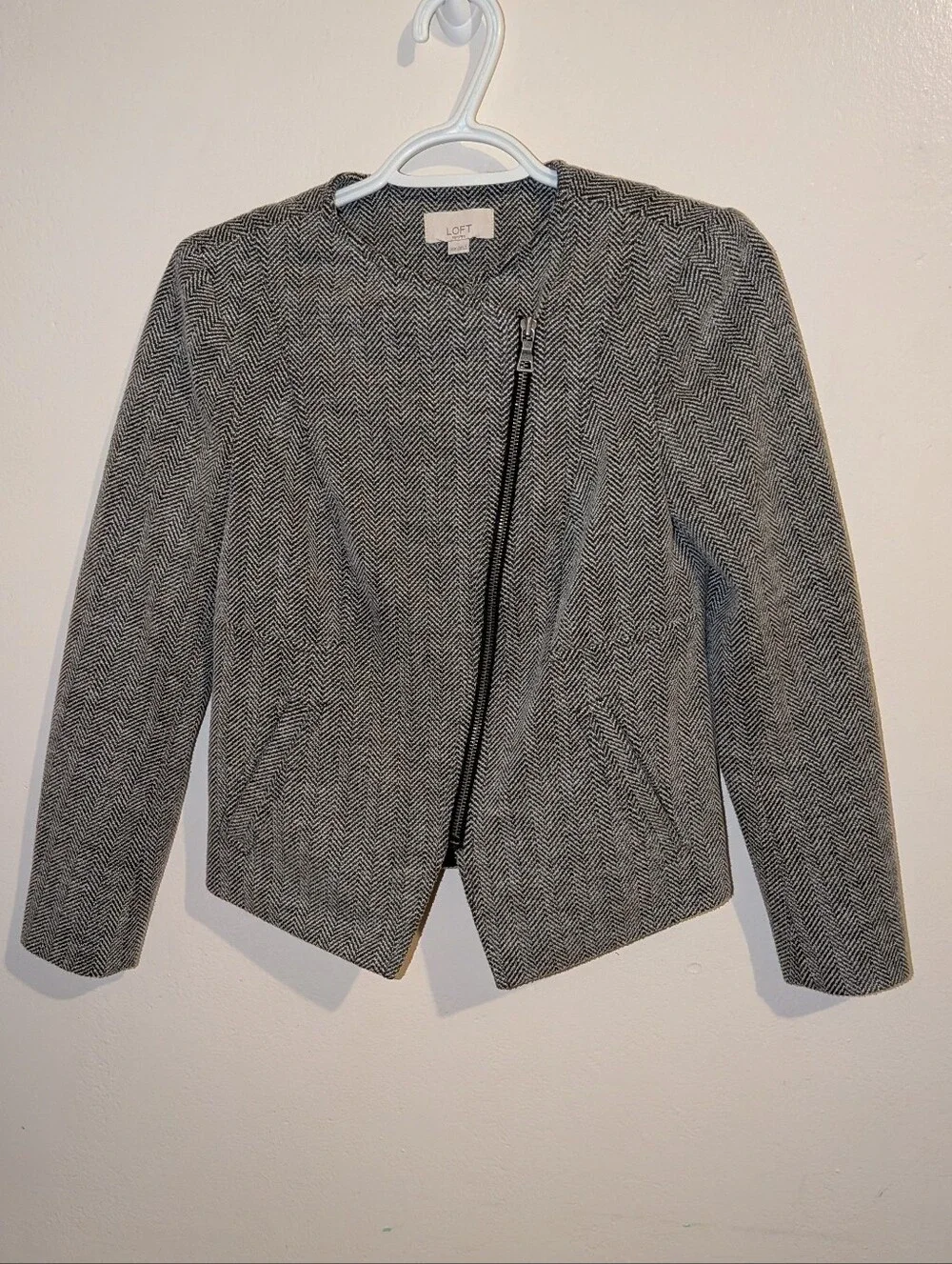 LOFT Gray Herringbone Asymmetrical Zip Jacket